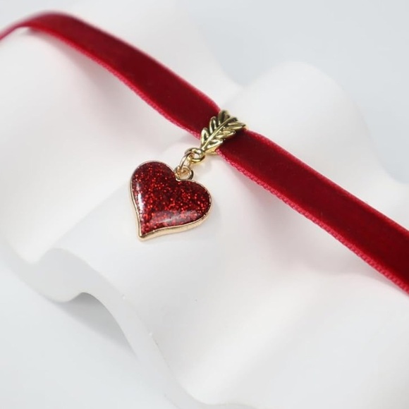 Choker Set 3 PCS Necklace Choker Heart Charm Velvet Gothic Classical Collars - Picture 5 of 7